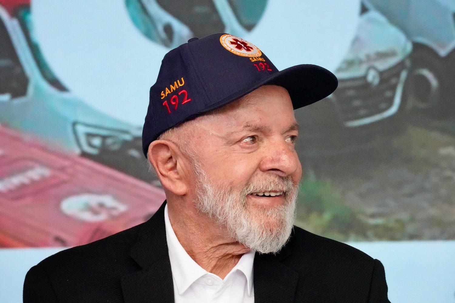 Imagen de El Hemiciclo para «Lula dice que su hijo no tendrá privilegios en la investigación por tráfico de influencias»